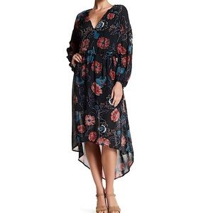 ASTR the Label Florence Drawstring Midi Dress Sz M